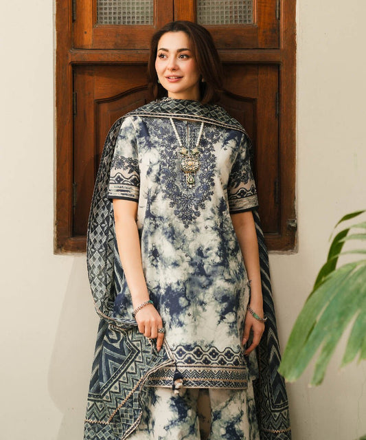 Sapphire 3 Piece - Embroidered Lawn Suit